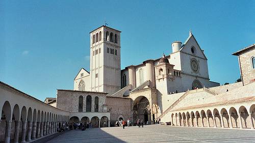 Italia Assisi  Convento y la Basílica de San Francisco Convento y la Basílica de San Francisco Assisi - Assisi  - Italia