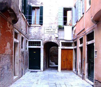 Italia Venecia Calle del Paradiso Calle del Paradiso Italia - Venecia - Italia