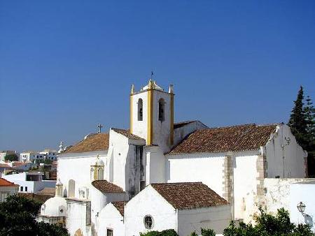 Hoteles cerca de Iglesia de Santa Maria do Castelo  Tavira