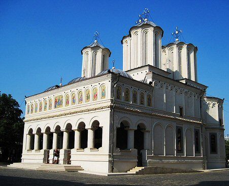 Rumanía Bucarest Iglesia del Patriarcado Iglesia del Patriarcado Bucarest - Bucarest - Rumanía