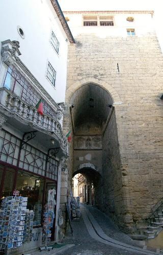 Portugal Coimbra  Arco de Almedina Arco de Almedina Portugal - Coimbra  - Portugal