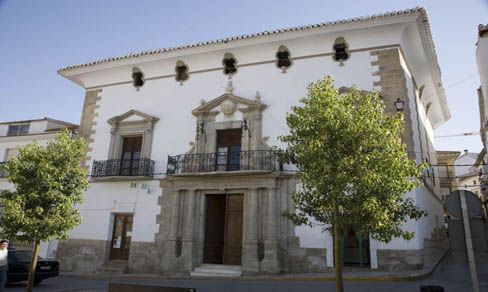 España Cortes Palacio de los Marqueses de Cortes Palacio de los Marqueses de Cortes Navarra - Cortes - España