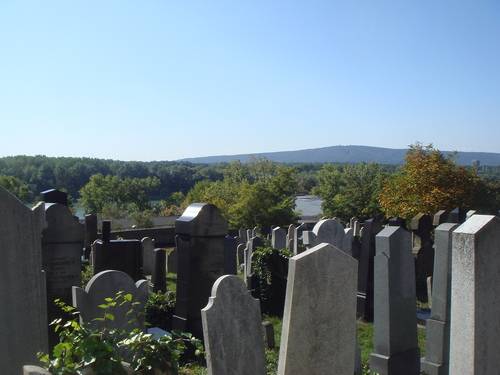 Eslovaquia  Bratislava  Cementerio Judío Cementerio Judío Eslovaquia - Bratislava  - Eslovaquia 