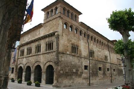 los Reyes de Navarra Palace