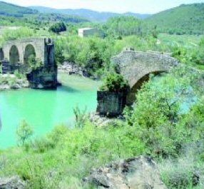 España Yesa Puente de los Roncaleses Puente de los Roncaleses Navarra - Yesa - España