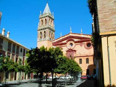 Hoteles cerca de La Iglesia de Santa María La Real  Totana