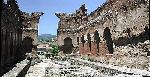 Turquía Bergama  Templo a Serapis Templo a Serapis Izmir - Bergama  - Turquía