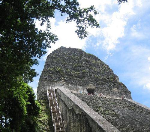 Guatemala Parque Nacional de Tikal Plaza de los Siete Templos Plaza de los Siete Templos Guatemala - Parque Nacional de Tikal - Guatemala