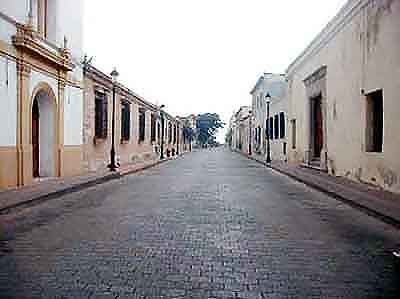 República Dominicana Santo Domingo Calle de Las Damas Calle de Las Damas Santo Domingo - Santo Domingo - República Dominicana
