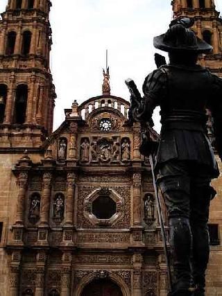 Hoteles cerca de Museo de Arte Sacro  Chihuahua