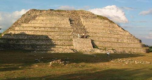 Mexico Izamal Kinich Kakmo Pyramid Kinich Kakmo Pyramid Mexico - Izamal - Mexico