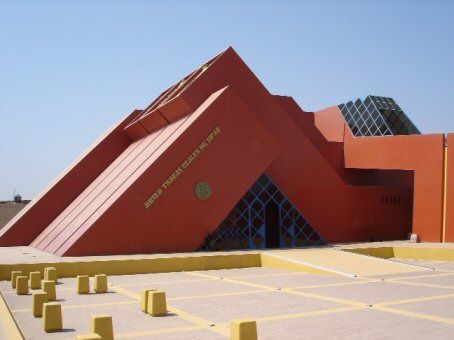Perú Lambayeque  Museo de las Tumbas Reales de Sipán Museo de las Tumbas Reales de Sipán Lambayeque - Lambayeque  - Perú