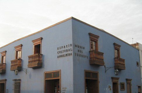 Perú Trujillo  Museo del Juguete Museo del Juguete La Libertad - Trujillo  - Perú