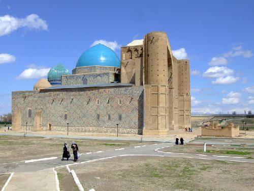 Kazajistán Turkistan  Mausoleo de Qozha Akhmed Yasau Mausoleo de Qozha Akhmed Yasau Turkistan - Turkistan  - Kazajistán