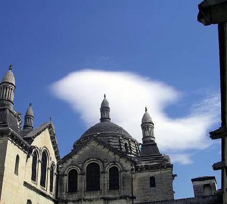 Hotels near St-Front Cathedral  Perigueux