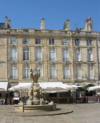 Hoteles cerca de Place du Parlement  Bordeaux