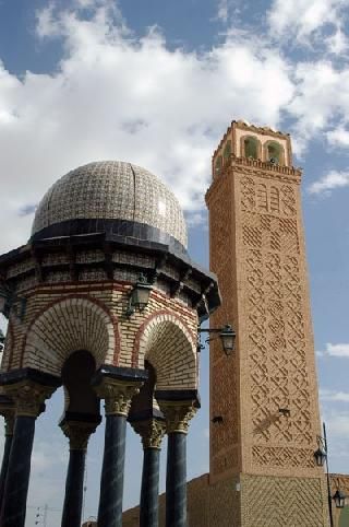 Tunez Tawzar  Mezquita de Sidi Mouldi Mezquita de Sidi Mouldi Tunez - Tawzar  - Tunez