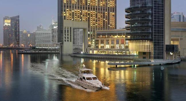 El Transporte en Dubai