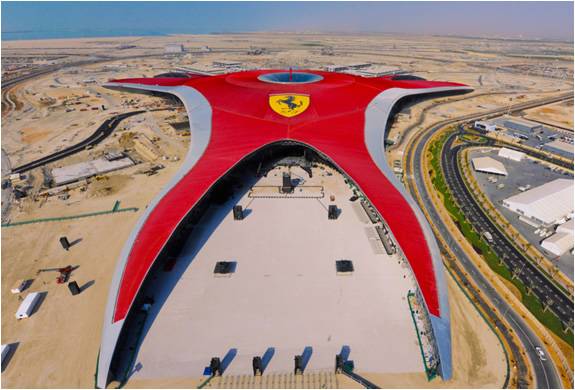 Emirates Árabes Unidos Abu Dhabi Ferrari World Ferrari World Abu Dhabi - Abu Dhabi - Emirates Árabes Unidos