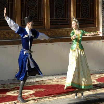 Azerbaiyán Zaqatala  Murales de la danza Murales de la danza Zaqatala - Zaqatala  - Azerbaiyán