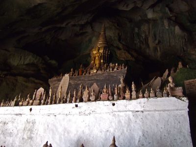 Laos Luang Prabang  Cueva Tham Thing Cueva Tham Thing Laos - Luang Prabang  - Laos