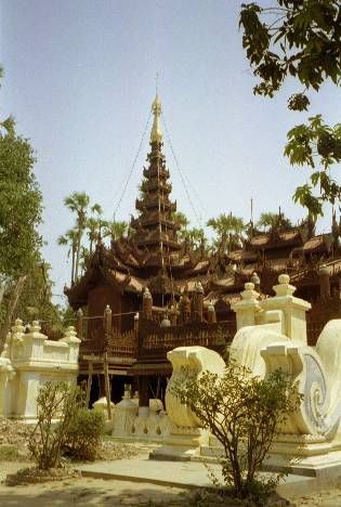 Birmania Mandalay Monasterio Shwe In Bin Kyaung Monasterio Shwe In Bin Kyaung Birmania - Mandalay - Birmania