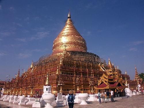 Birmania Bagan Pagoda de Shwezigon Pagoda de Shwezigon Bagan - Bagan - Birmania