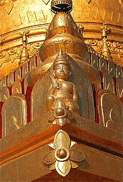 Birmania Bagan Pagoda de Shwezigon Pagoda de Shwezigon Birmania - Bagan - Birmania