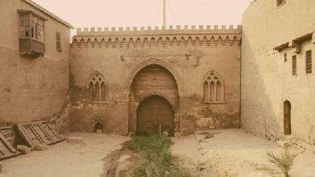 Puerta Al Azab