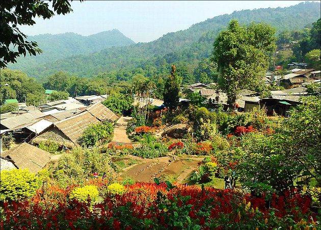 Tailandia Chiang Mai  Pueblo Tribal Doi Pui Pueblo Tribal Doi Pui Tailandia - Chiang Mai  - Tailandia