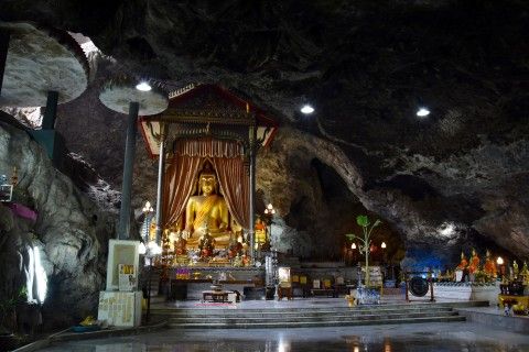 Tailandia Kanchanaburi Wat Ban Tham Wat Ban Tham Kanchanaburi - Kanchanaburi - Tailandia