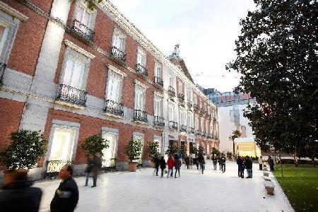 Hoteles cerca de Exposición Tyson Bournemeza  Madrid