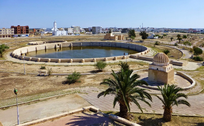 Tunez Al-Qayrawan  Cisternas de Aghalbid Cisternas de Aghalbid Al-Qayrawan - Al-Qayrawan  - Tunez