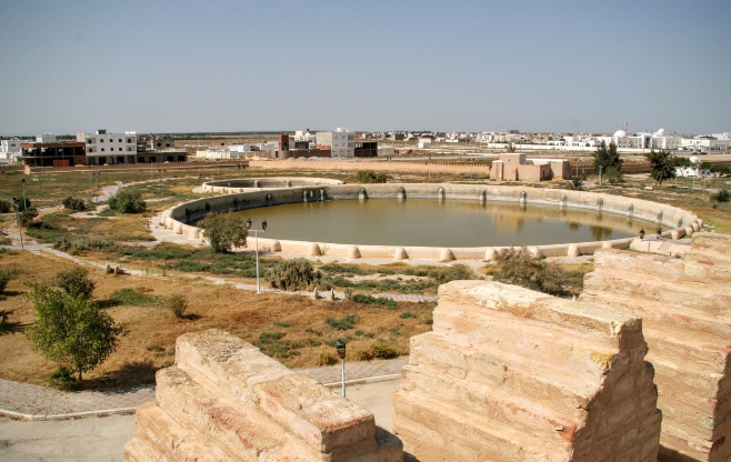 Tunez Al-Qayrawan  Cisternas de Aghalbid Cisternas de Aghalbid Al-Qayrawan - Al-Qayrawan  - Tunez
