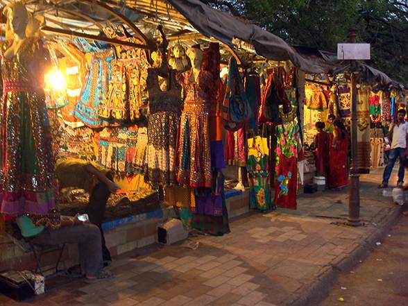 India Ahmadabad  Mercado nocturno de Law Garden Mercado nocturno de Law Garden Ahmadabad - Ahmadabad  - India