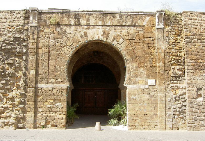 Tunez Al-Qayrawan  La puerta de Túnez La puerta de Túnez Al-Qayrawan - Al-Qayrawan  - Tunez