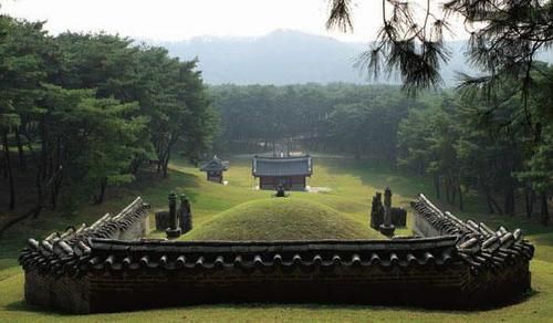 Korea del Sur Seúl Tumbas Reales de la Dinastía Yi Tumbas Reales de la Dinastía Yi Soul - Seúl - Korea del Sur
