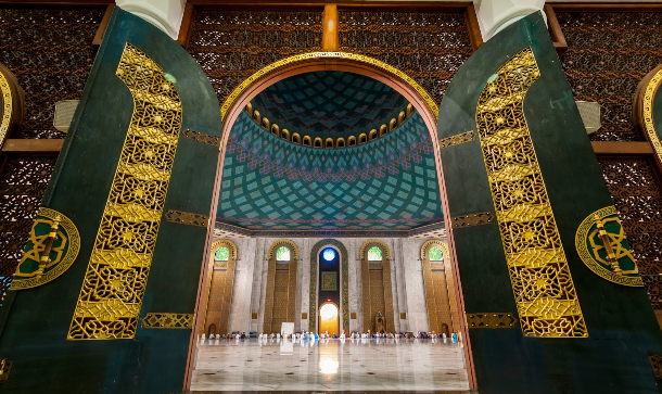 Indonesia Surabaya  Mezquita Al Akbar Mezquita Al Akbar Surabaya - Surabaya  - Indonesia