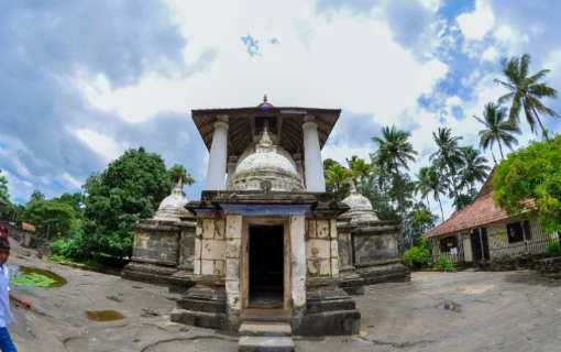Sri Lanka Kandy Gadaladeniya Temple Gadaladeniya Temple Sri Lanka - Kandy - Sri Lanka