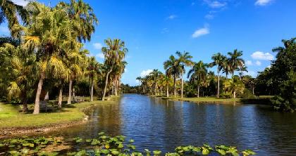 Hoteles cerca de Jardines Tropicales de Fairchild  Miami