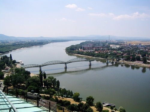 Hungría Esztergom  Puente Maria Valeria Puente Maria Valeria Komarom-esztergom - Esztergom  - Hungría