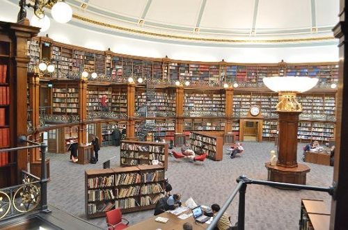 El Reino Unido Liverpool  Biblioteca central de Liverpool Biblioteca central de Liverpool Liverpool - Liverpool  - El Reino Unido