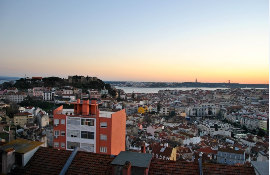 Portugal Lisboa Miradouro de Senhora de Monte Miradouro de Senhora de Monte El Mundo - Lisboa - Portugal