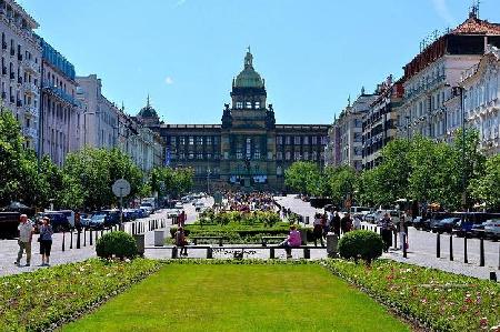 Hotels near wenceslas square  Prague