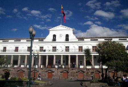 Hotels near government palace  Quito