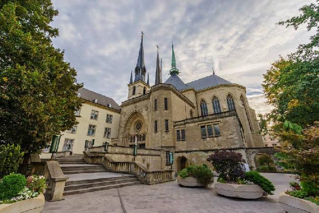 Luxemburgo Luxemburg Cathédrale Nôtre-Dame Cathédrale Nôtre-Dame Luxemburg - Luxemburg - Luxemburgo