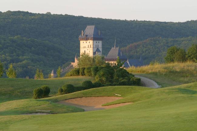 República Checa Praga Campo de Golf de Karlstejn Campo de Golf de Karlstejn República Checa - Praga - República Checa