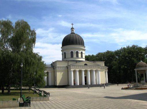 Moldavia Chisinau  La Catedral Metropolitana La Catedral Metropolitana Moldavia - Chisinau  - Moldavia