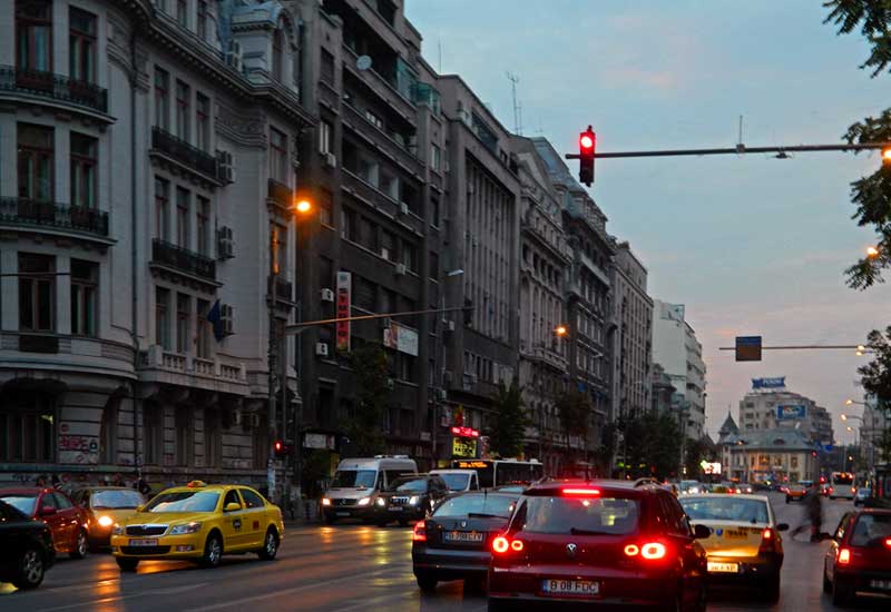 Rumanía Bucarest Bulevar Magheru Bulevar Magheru Rumanía - Bucarest - Rumanía