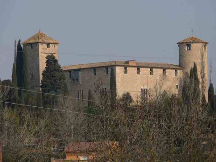 España Girona Castillo de las Torres de Palau Castillo de las Torres de Palau Girona - Girona - España